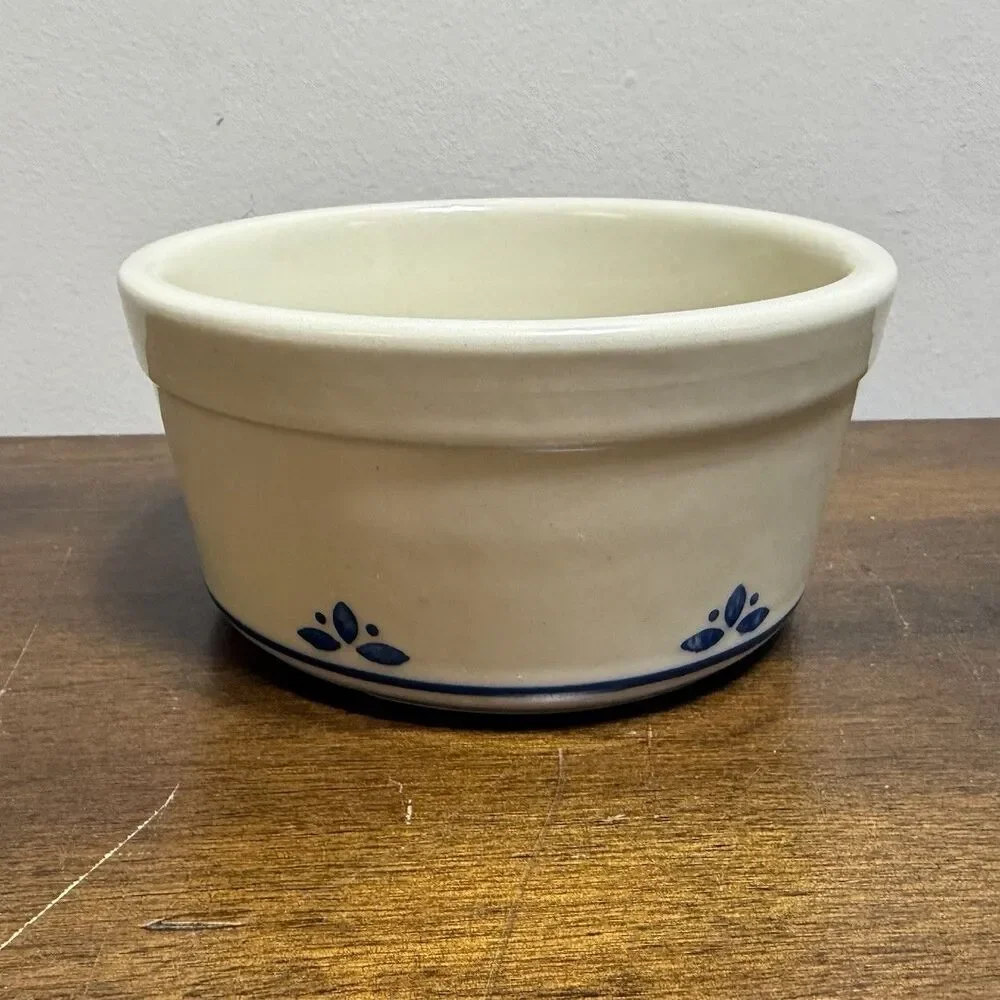 Roseville Ohio Vintage Friendship Village Stoneware Ramekin--5